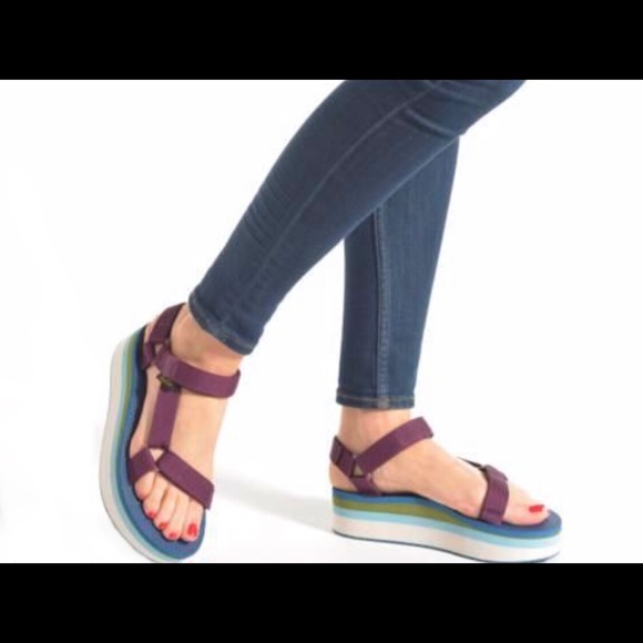 teva flatform retro